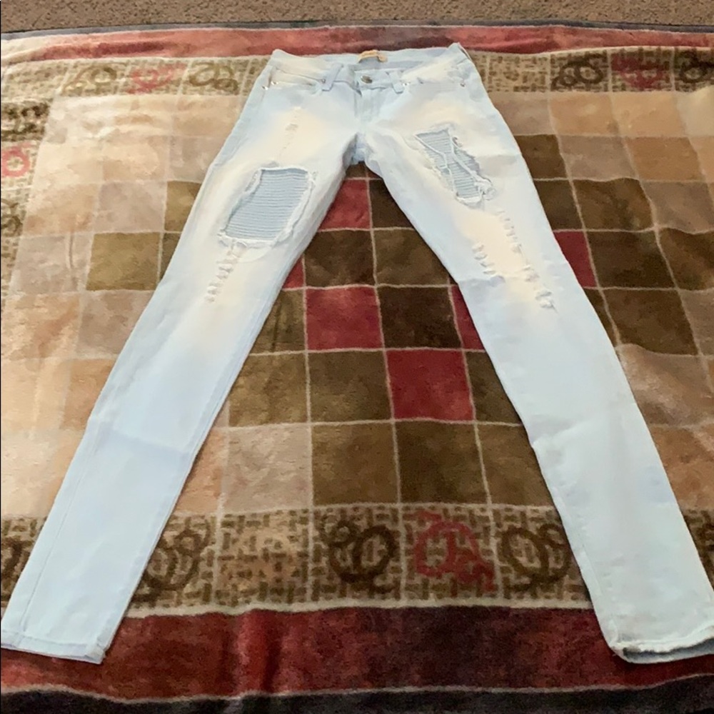 Aphrodite Women Jeans
